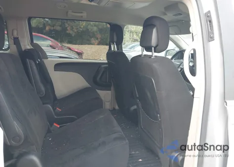 2012 Chrysler Town & Country Touring z USA, uszkodzony, nr VIN 2C4RC1BG2CR116146